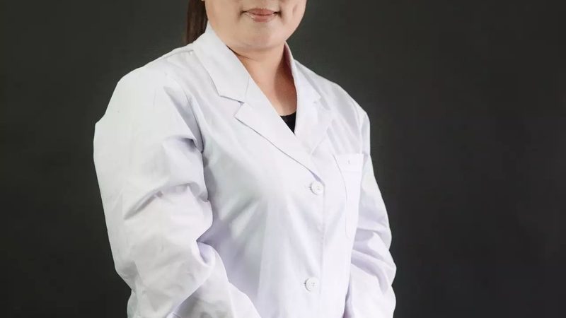 行业背景：催乳师职业的兴起与规范