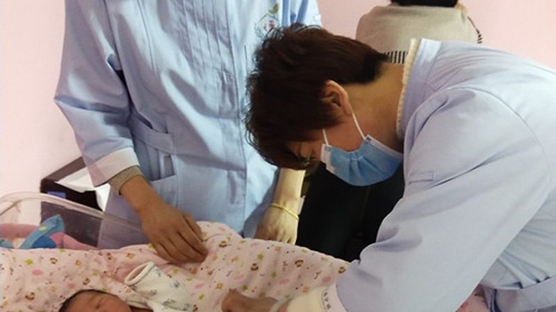 揭秘月嫂服务：收费标准背后的真相